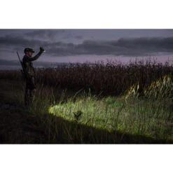 Lampe Torche Chasse 100 Lumens Zoom Noir -Matériel De Pêche lampe torche chasse 100 lumens zoom noir 2